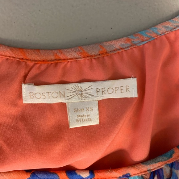 Beautiful printed top by Boston Proper Sz XS - Picture 5 of 7